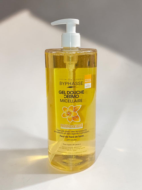 Gel douche Byphasse Dermo Micellaire à l'argan, liquide nettoyant doux avec huile d'argan pour la peau.